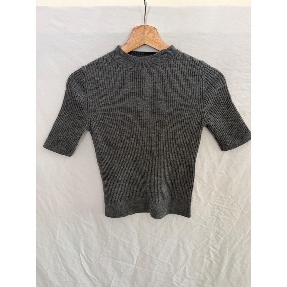 Uniqlo Ribbed Knit Sweater Womens Charcoal Gray Mock Neck Short Sleeve Medium